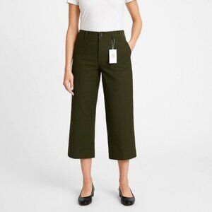 Discount Divas Ladies Dark Green Pants Size L NWT